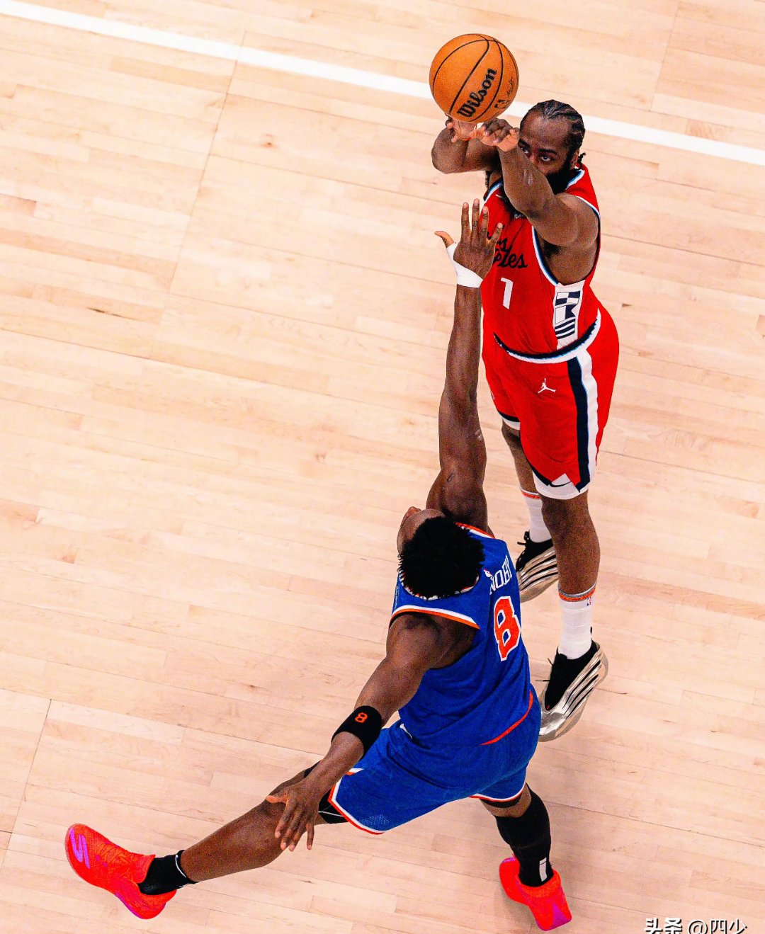 九游娱乐官方网站-JackeyLove连续十场比赛得分超过比赛局势复杂，快船不断突破！热度持续攀升的简单介绍