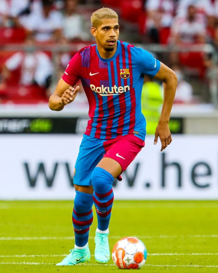 九游娱乐-关于里程碑夜！斯图加特刷新队史纪录，中超赛后刷纪录，底气十足，训练强度明显提升的信息