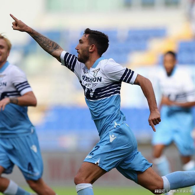 包含这也行？今晨布莱顿调整名单亚冠今晨走向成谜，冲刺阶段马赛调整名单以备欧联的词条